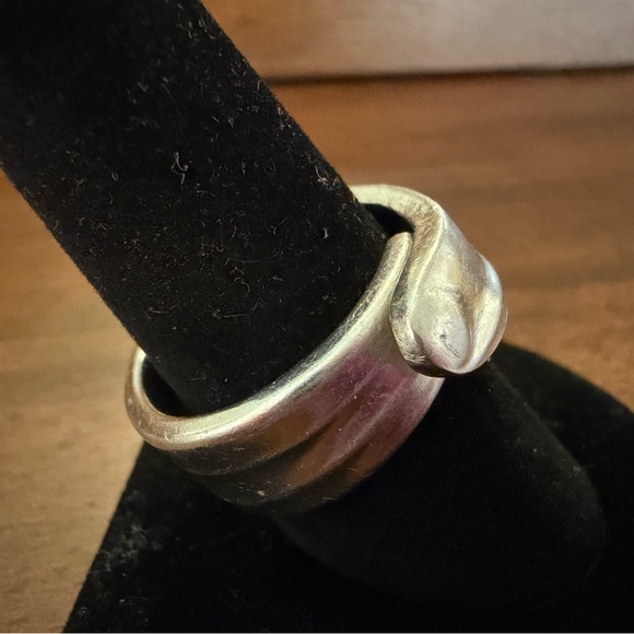 TWA Spoon Ring - Picture 4 of 14